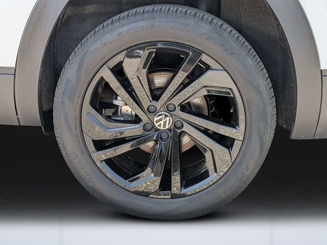 Certified Used 2023 White Volkswagen 2.0T SE w/Technology image 8