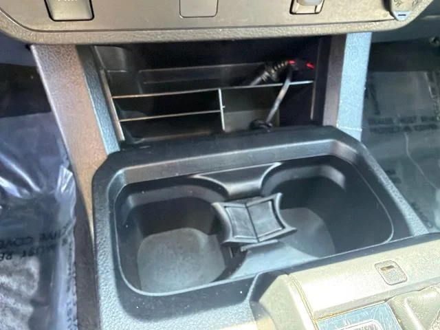 Used 2019 Super White Toyota  image 20