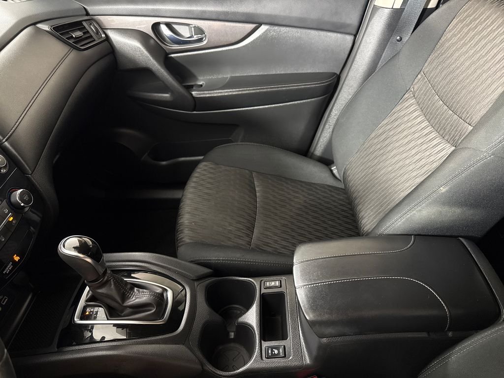 2019 Nissan Rogue S - Photo 19