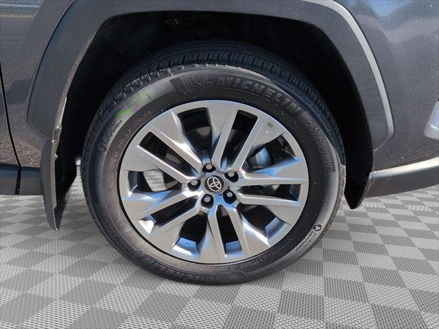 Certified Used 2023 MAGNETIC GRAY MET. Toyota  image 11
