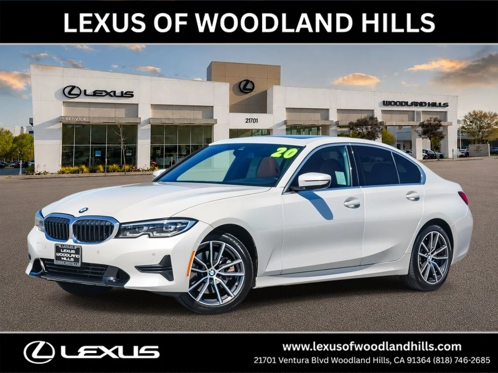 Used 2020 White BMW 330i image 1