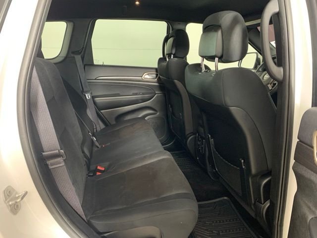 Used 2017 White Jeep Laredo image 21
