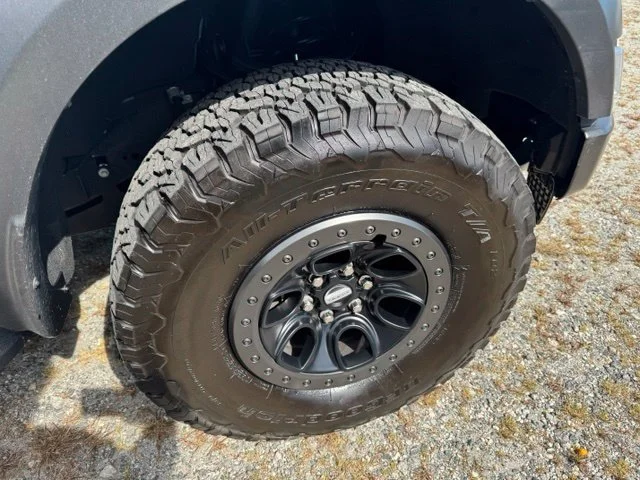 Used 2023 White Ford Raptor image 10