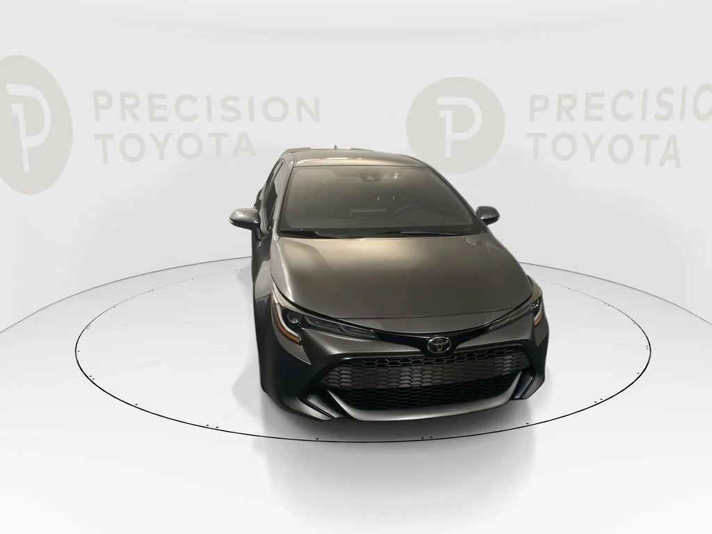 Used 2021 Magnetic Gray Metallic Toyota SE image 5