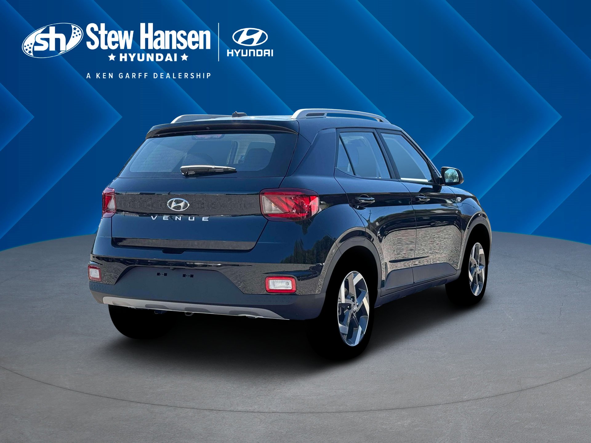 New 2026 Onyx Black Hyundai SEL image 7