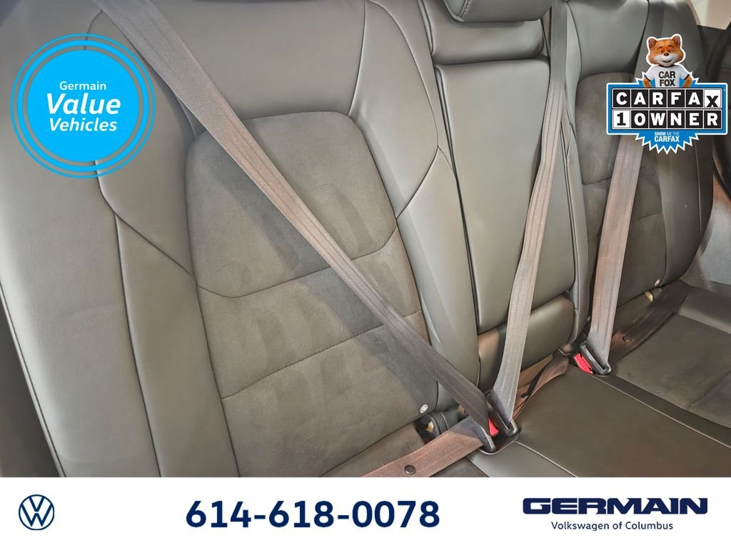 Used 2019 White Mazda Touring image 19