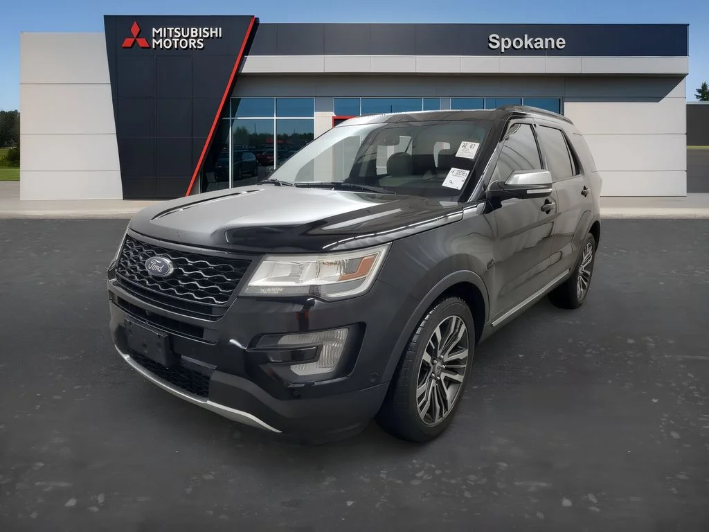 Used 2016 Shadow Black Ford Platinum image 4
