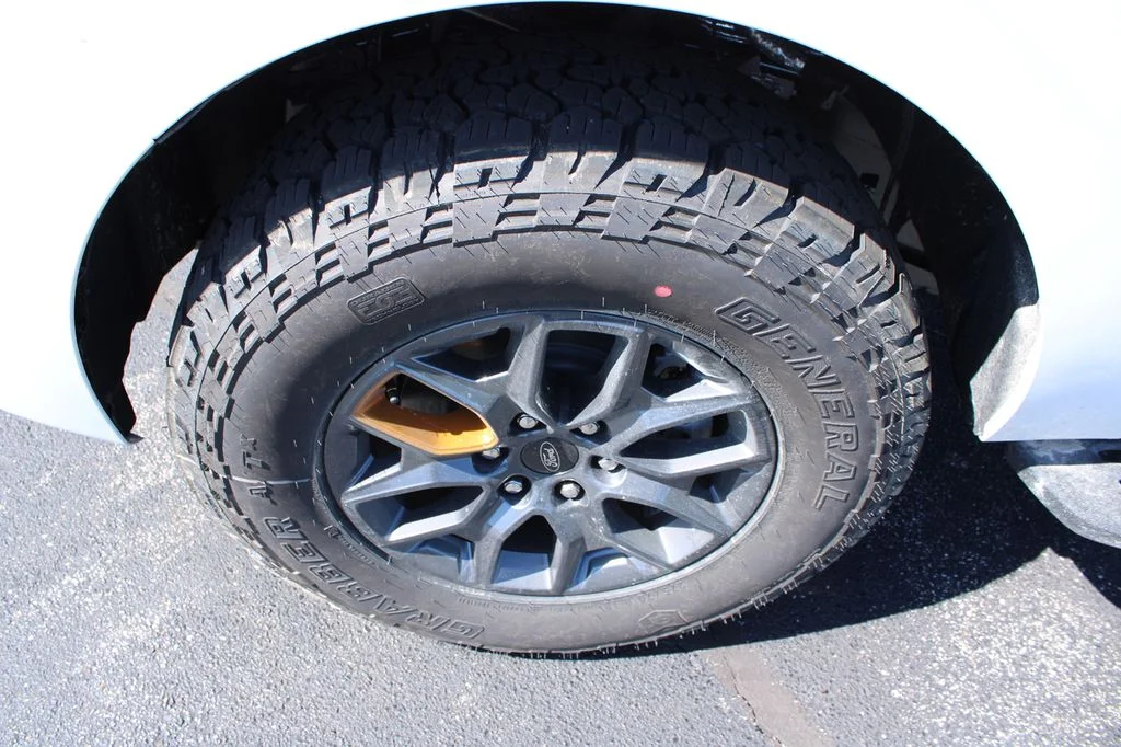 New 2026 Oxford White Ford Tremor® image 5