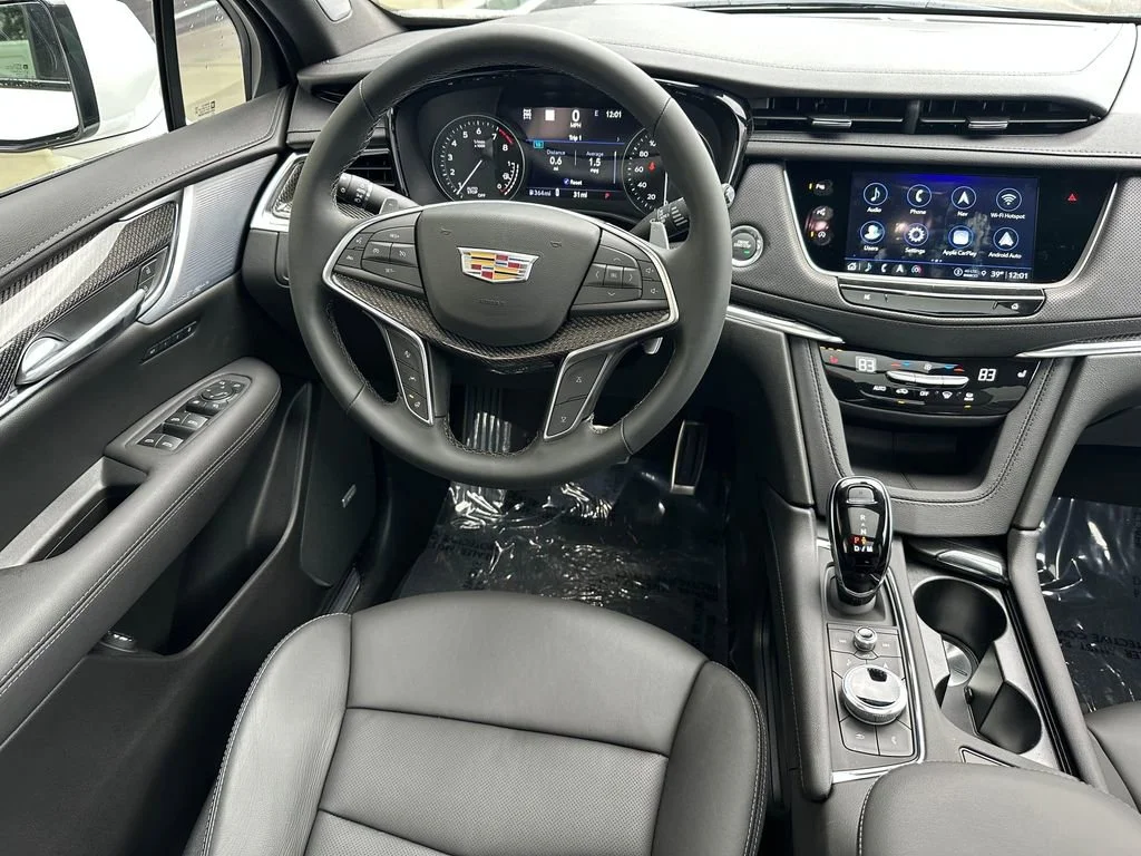 New 2025 Crystal White Tricoat Cadillac Sport image 17