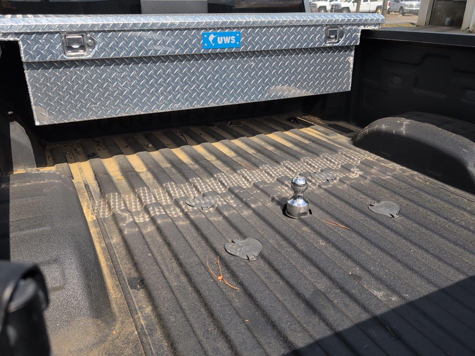 Used 2025 Sterling Metallic GMC Denali image 36