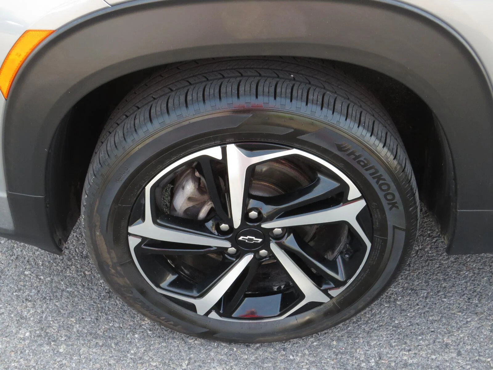 Used 2023 Sterling Gray Metallic Chevrolet RS image 25