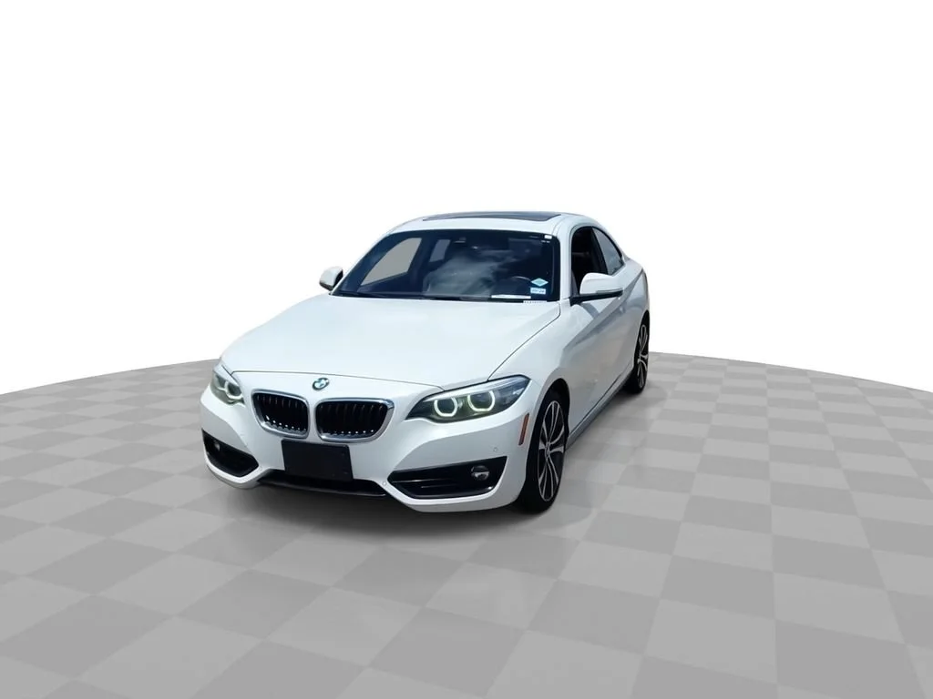 Used 2019 White BMW 230i image 3