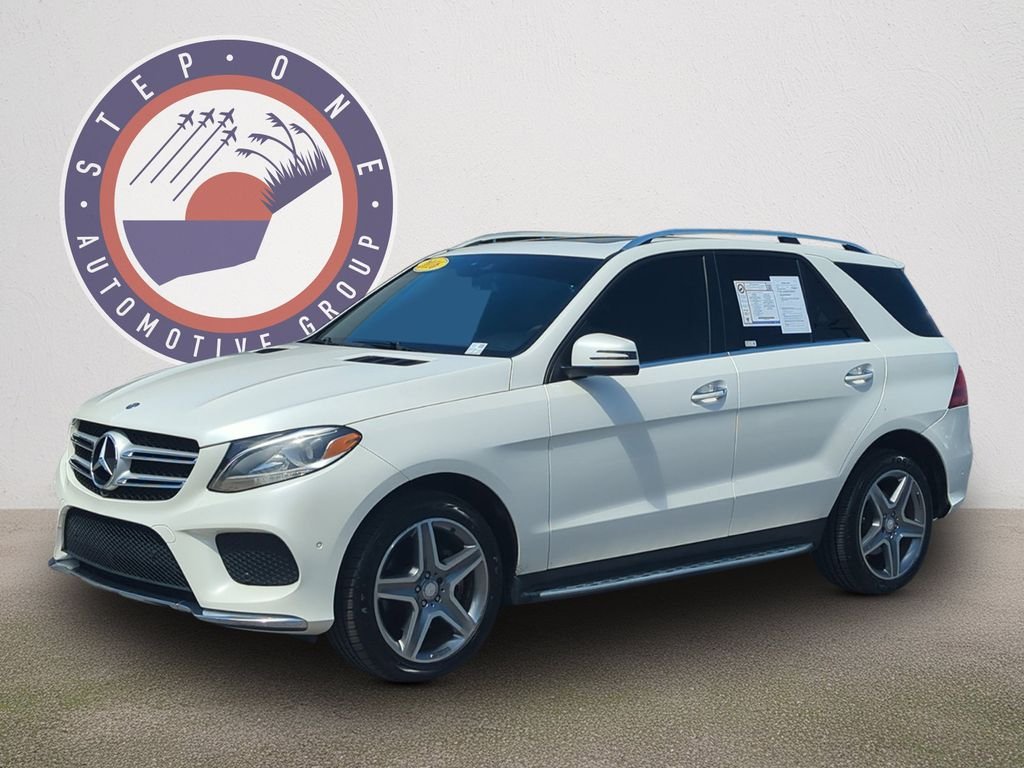 Used 2016  Mercedes-Benz GLE 400 image 1