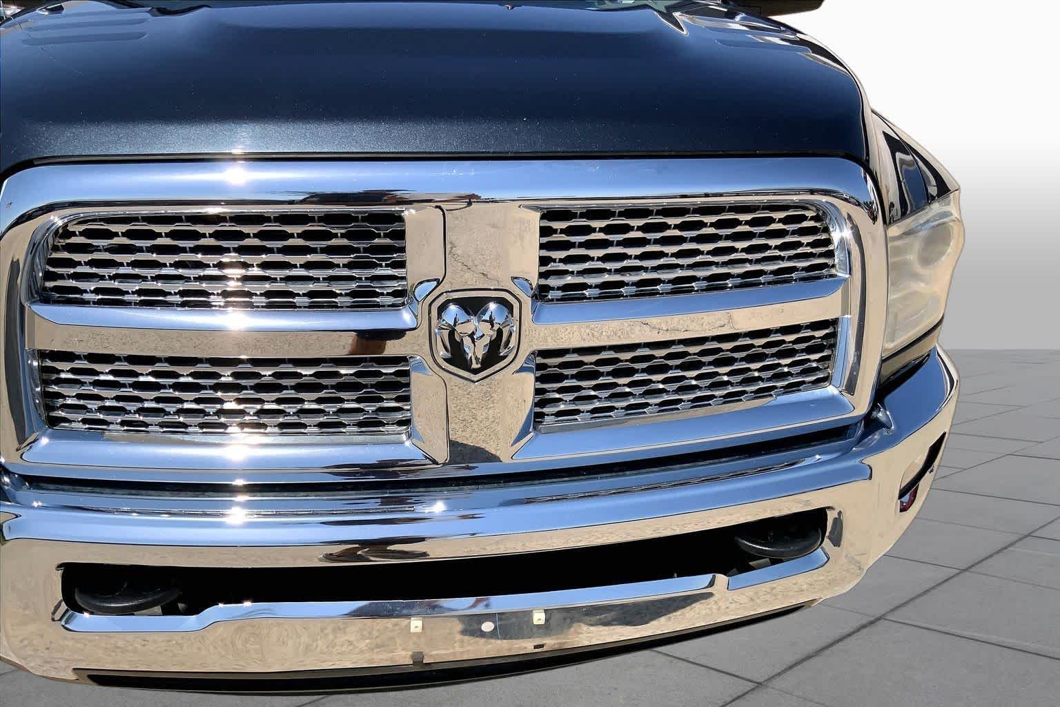 Used 2014 Maximum Steel Metallic Clearcoat Ram Laramie image 30