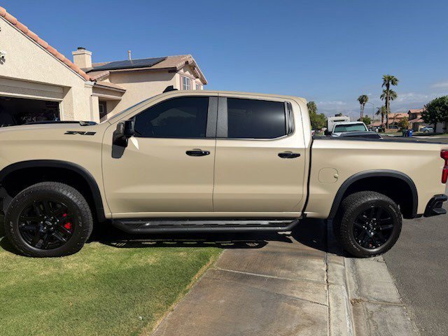 Used 2022 Sand Dune Metallic Chevrolet ZR2 image 9