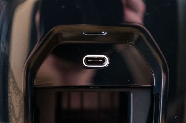 New 2026 Carbon Black Metallic BMW Base image 38