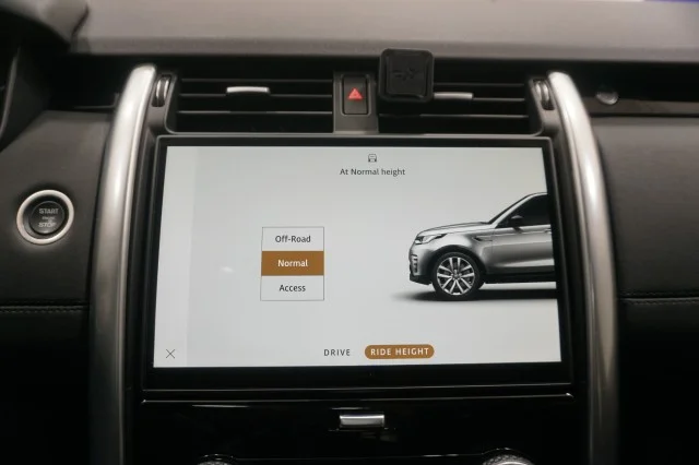 Used 2025 GRAY Land Rover S image 38