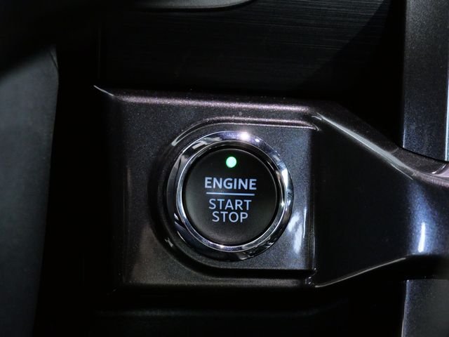 Certified Used 2023 Gray Ford XLT image 26
