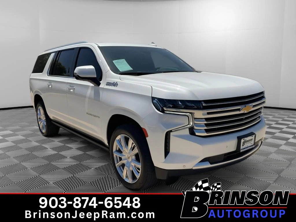 Used 2024 Iridescent Pearl Tricoat Chevrolet High Country image 3
