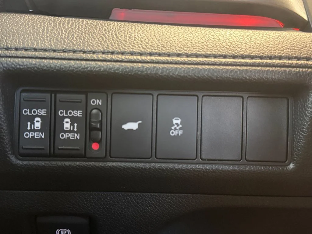 Used 2026 Gray Honda Sport-L image 25