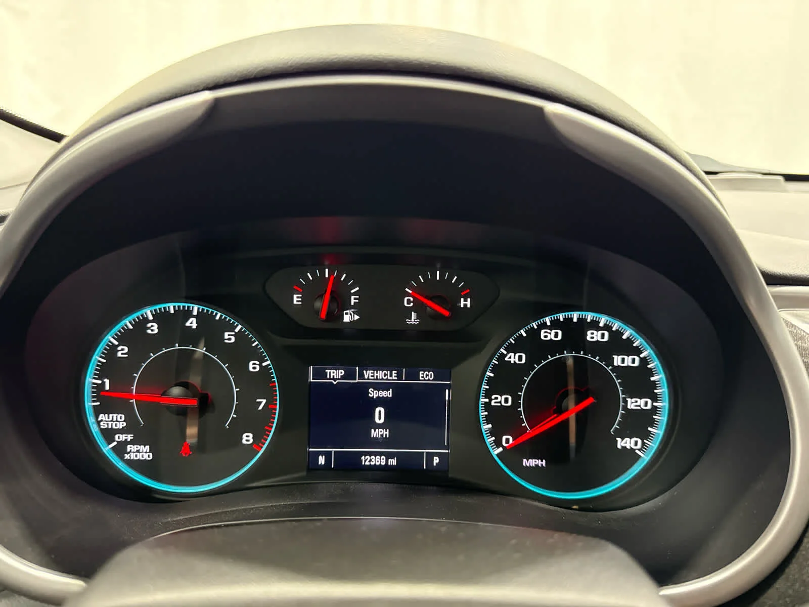 Used 2022 MINERAL GRAY METALLIC Chevrolet LS image 24