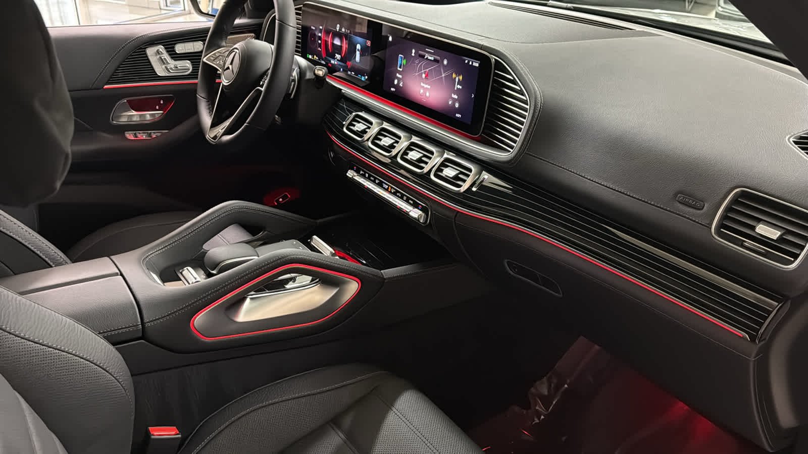 New 2026 MANUFAKTUR Alpine Grey Mercedes-Benz GLE 580 image 37