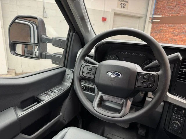 2025 Ford F-250 Super Duty XL - Photo 13