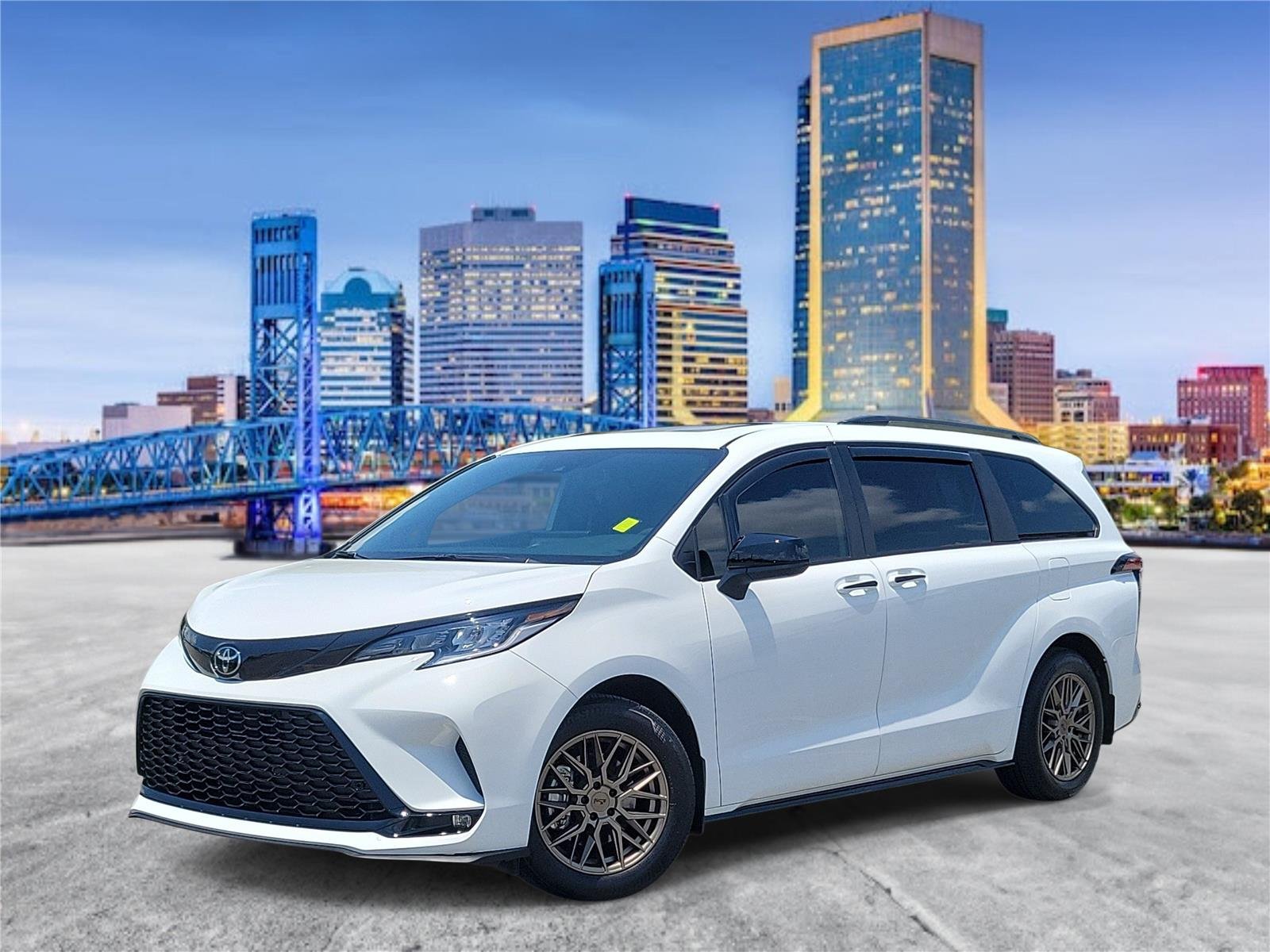 Used 2026 Ice Cap Toyota XSE image 1