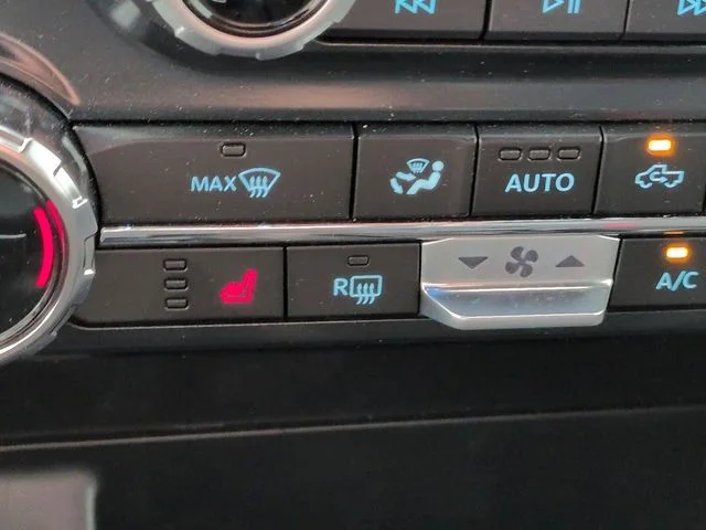 New 2026 Oxford White Ford XLT image 22