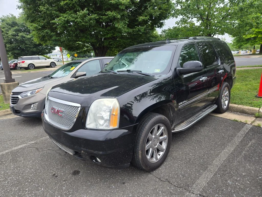 Used 2011 Black GMC Denali image 2