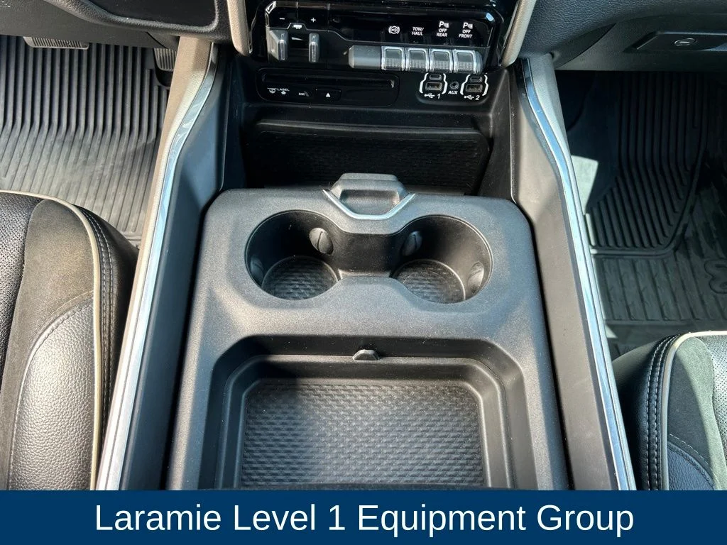 Used 2019 Patriot Blue Pearlcoat Ram Laramie image 22