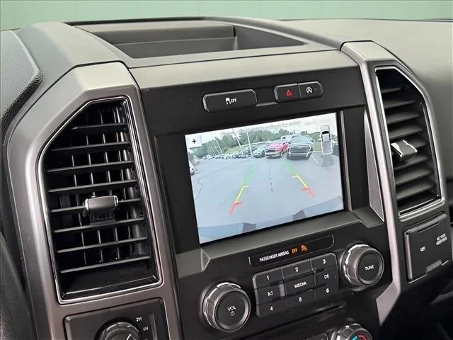 Used 2018 Black Ford XLT image 26