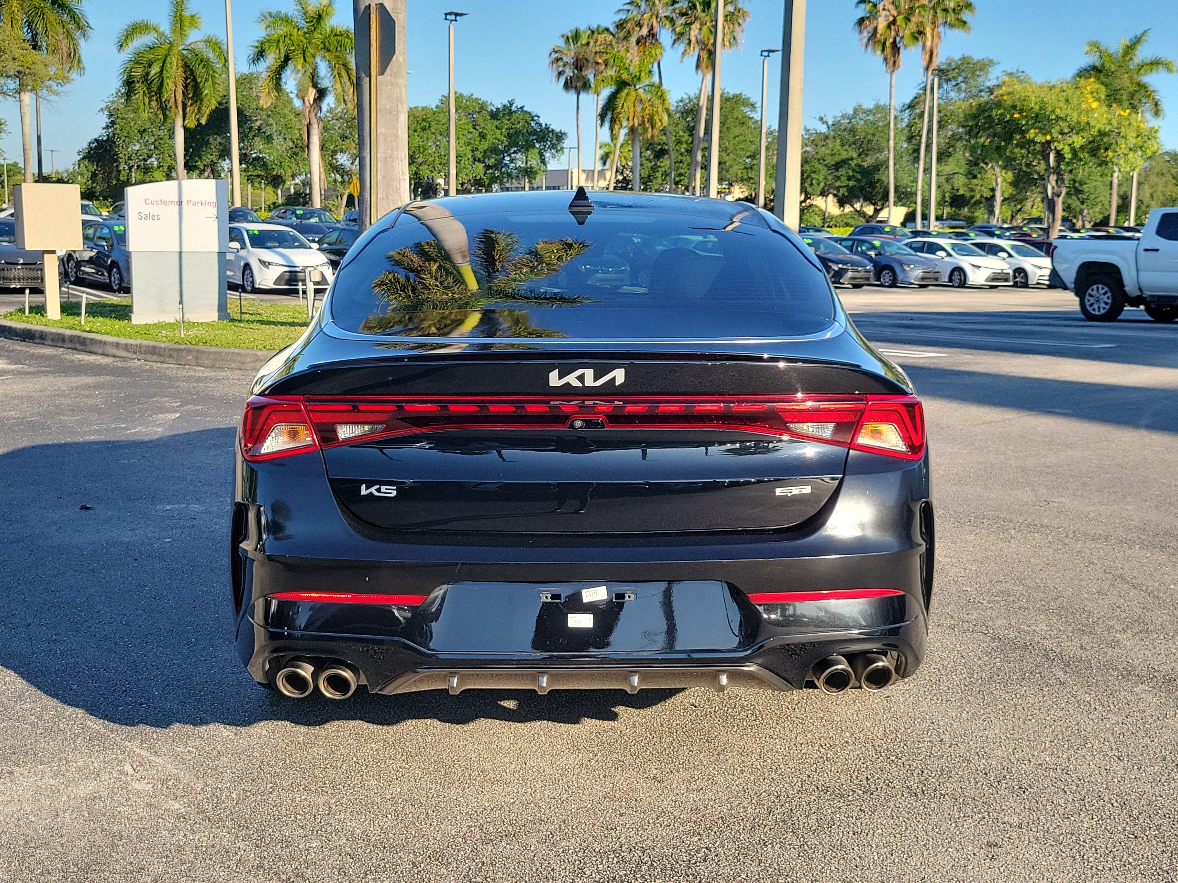 Used 2023 Ebony Black Kia GT image 5