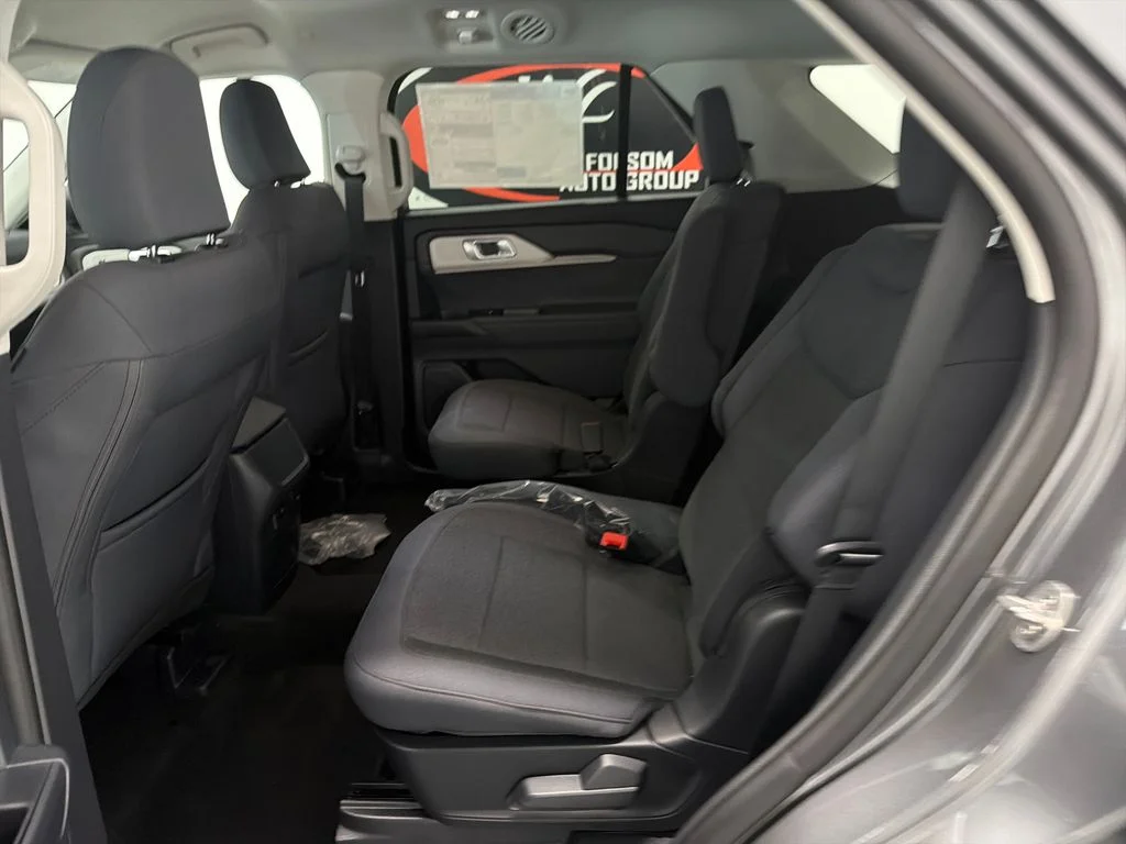 New 2026 Carbonized Gray Metallic Ford Active image 12