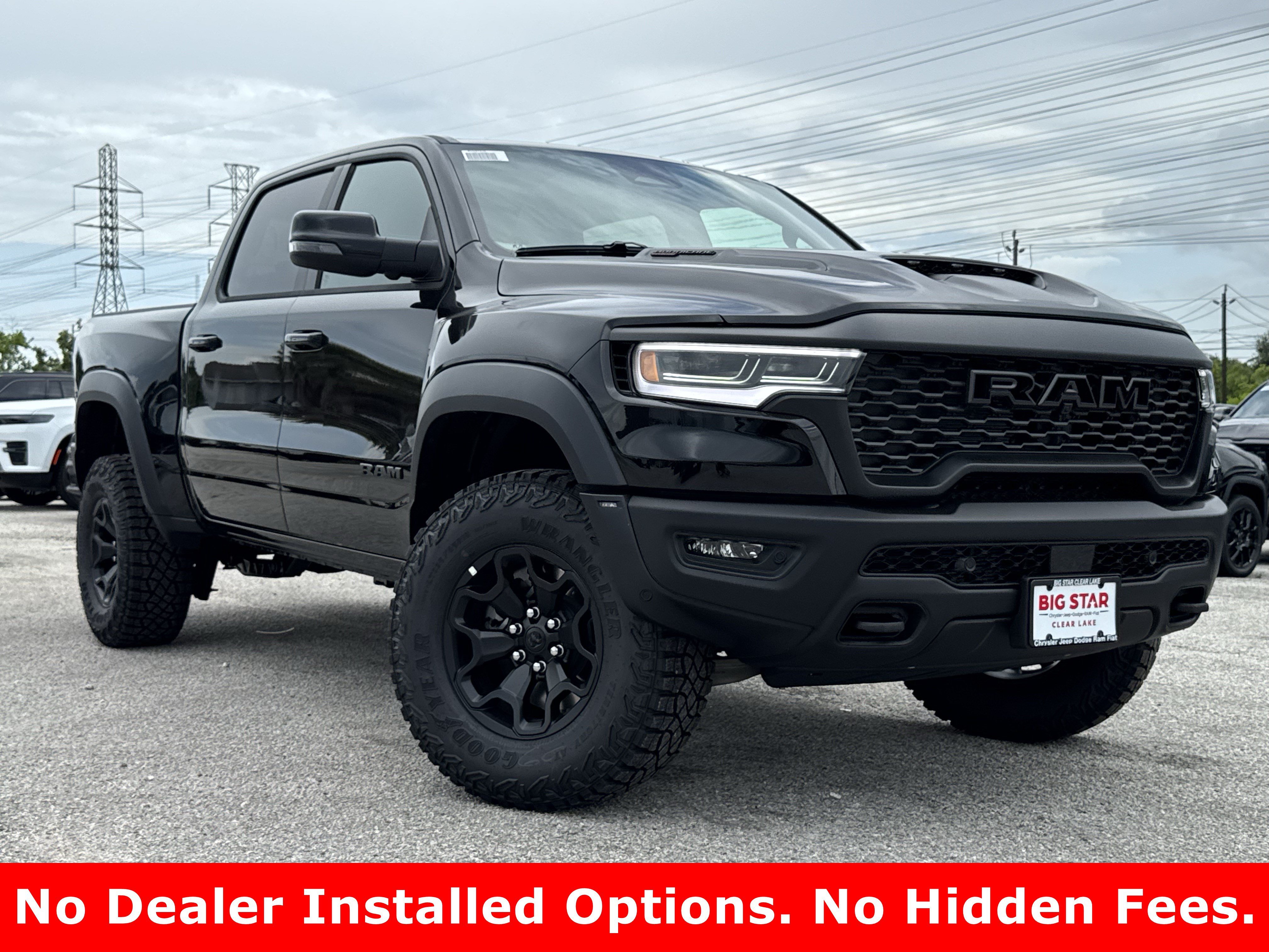 New 2026 Diamond Black Crystal Pearl-Coat Exterior Paint RAM RHO image 2