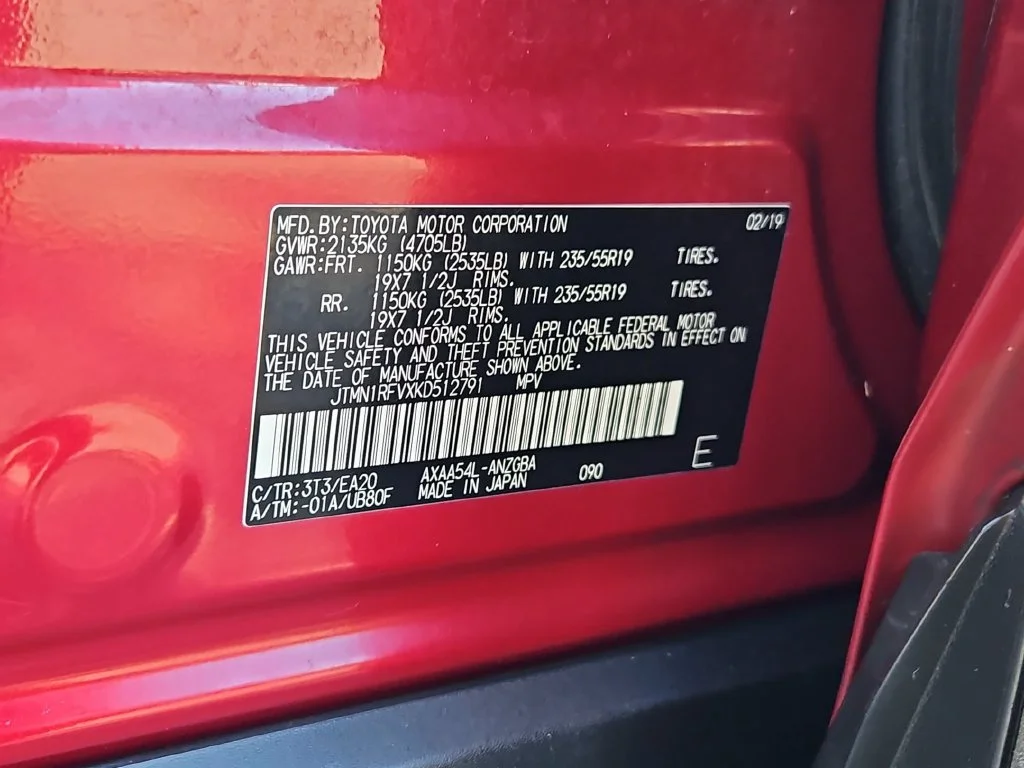 Used 2019 Pearl Toyota Limited image 32
