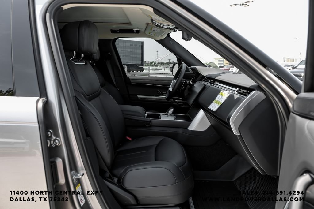 New 2026 1le Land Rover SE image 23