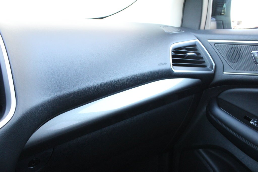 Used 2015 Black Ford SEL image 20