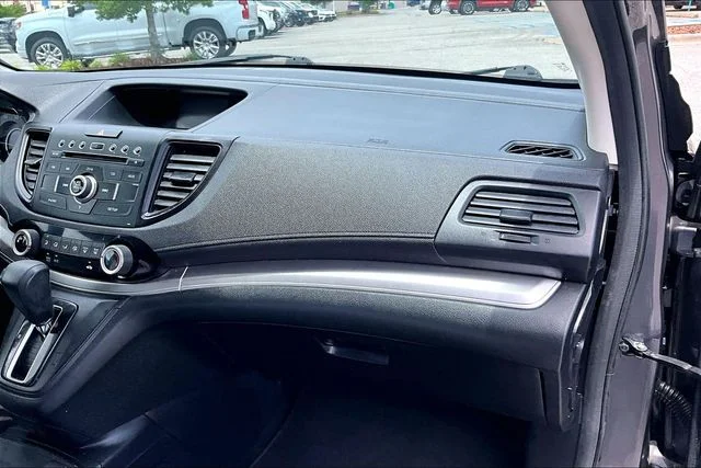 Used 2016 Gray Honda SE image 21
