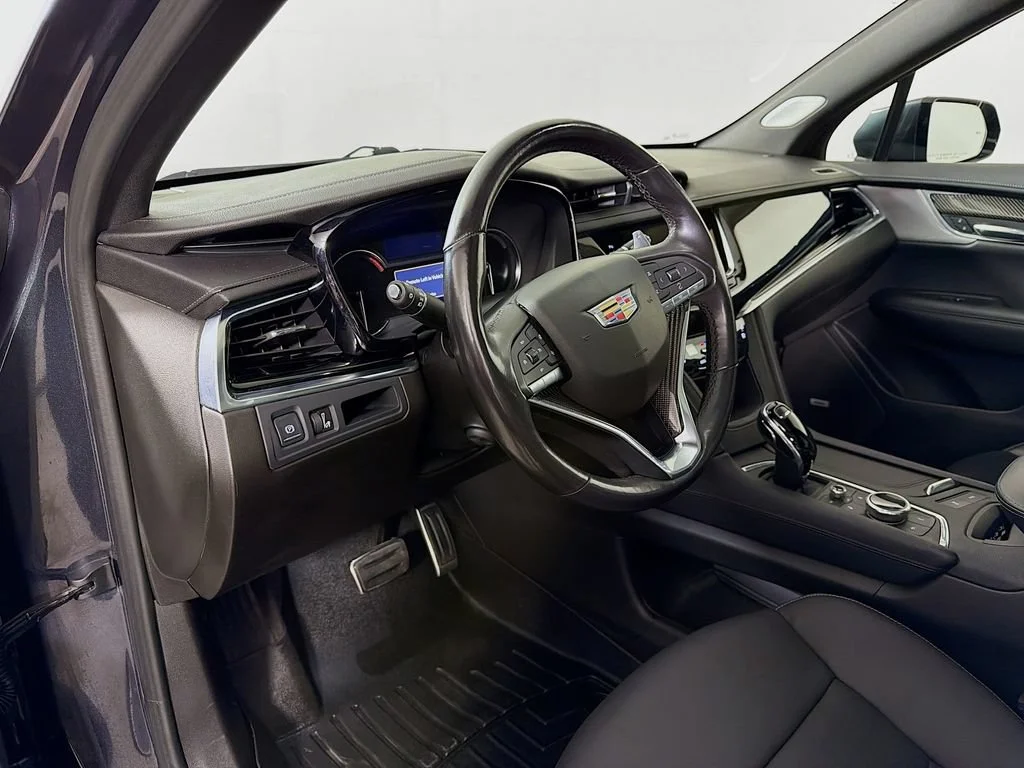 2023 Cadillac XT6 Sport - Photo 10
