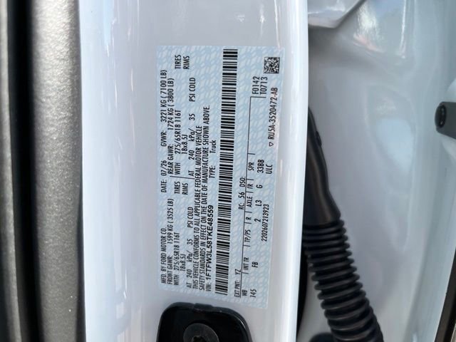 New 2026 Oxford White Ford XLT image 14