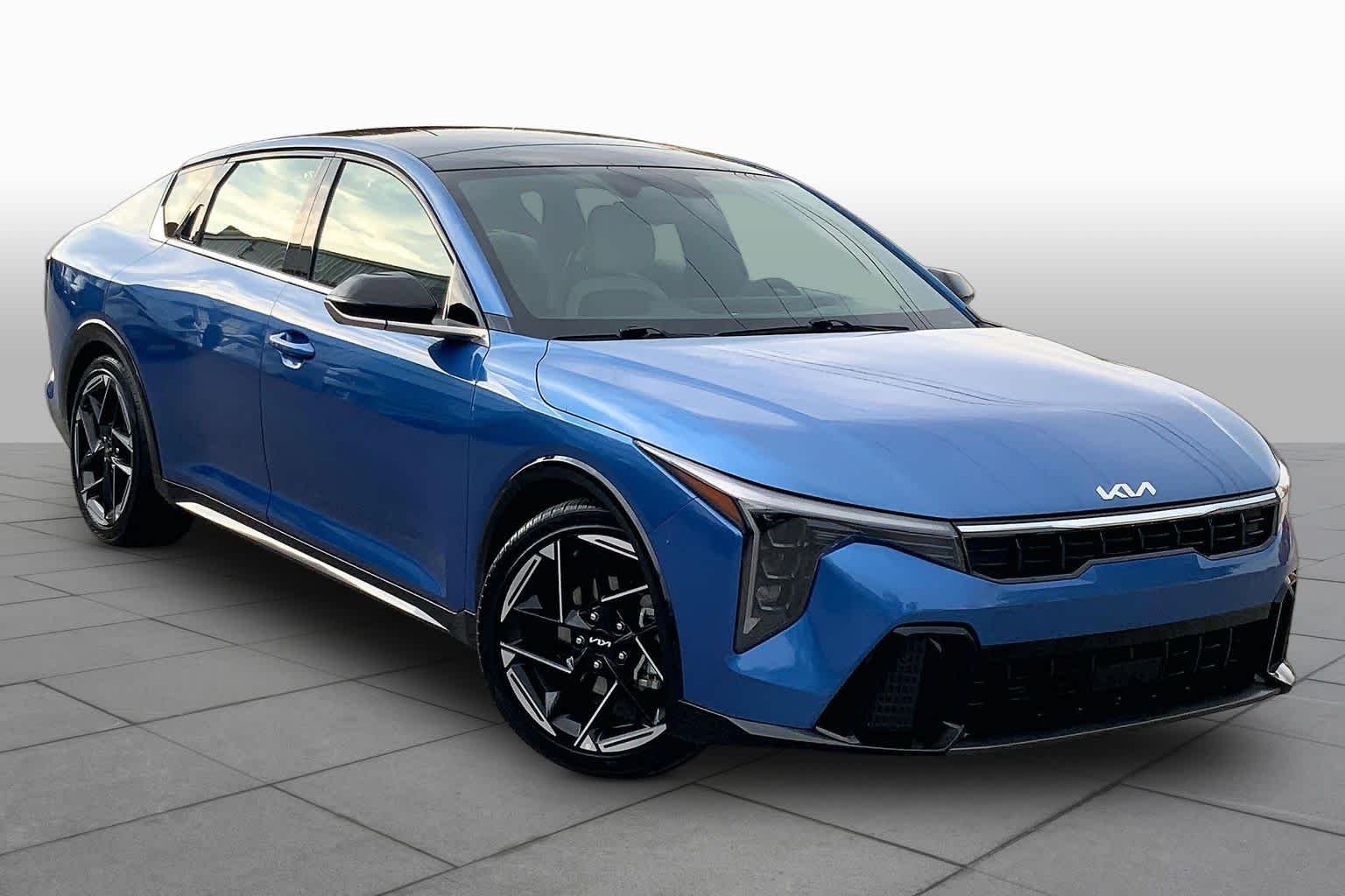 Used 2025 Kia K4 GT-Line with VIN 3KPFW4DE7SE043783 for sale in Kansas City
