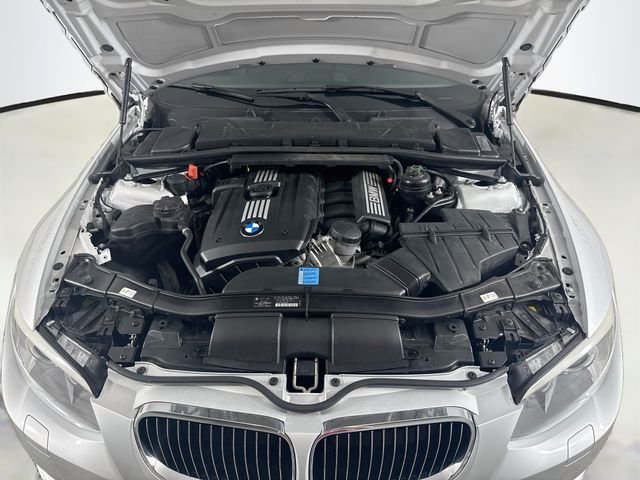 Used 2011 Titanium Silver Metallic BMW 328i image 30