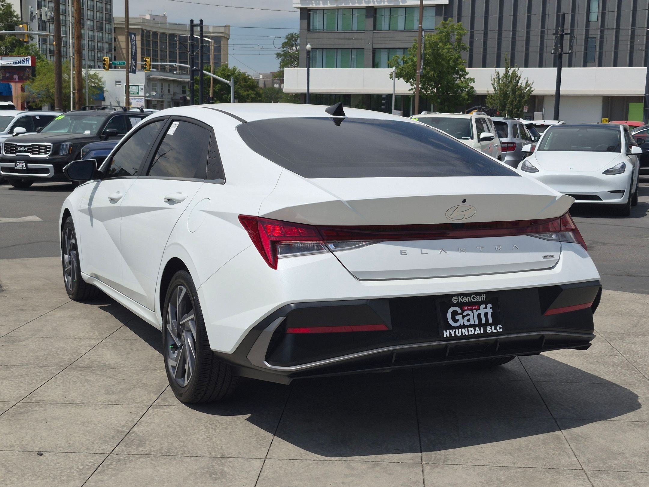 2026 Hyundai Elantra Limited - Photo 7