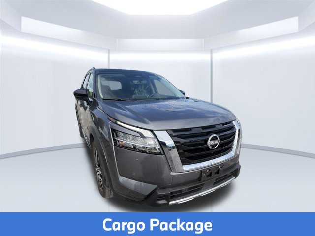 Used 2024 Gray Nissan Platinum image 3