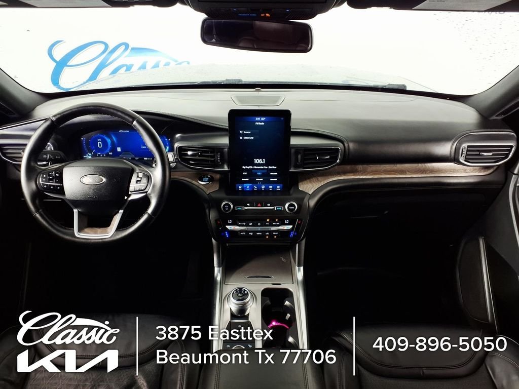 Used 2020 Silver Ford Platinum image 11