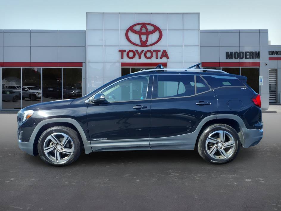 Used 2019 Ebony Twilight Metallic GMC SLT image 2