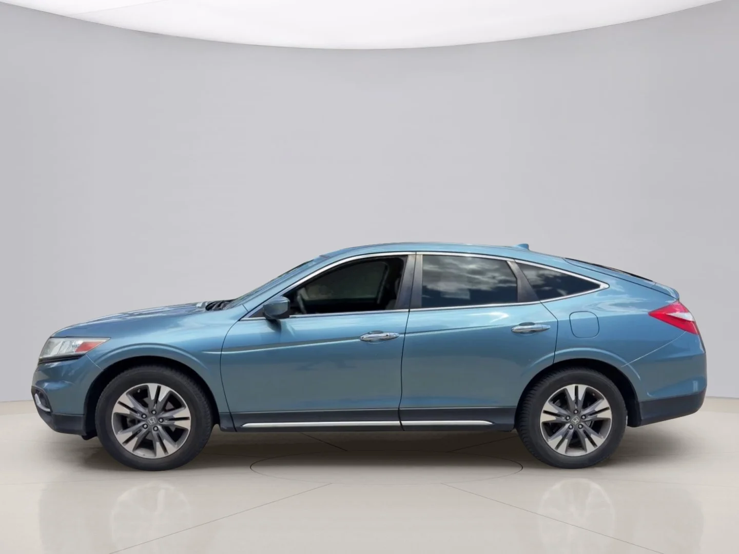 Used 2013 Green Honda EX-L image 2