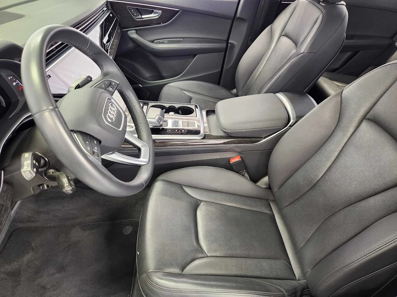 Used 2022 Mythos Black Metallic Audi Premium Plus image 12