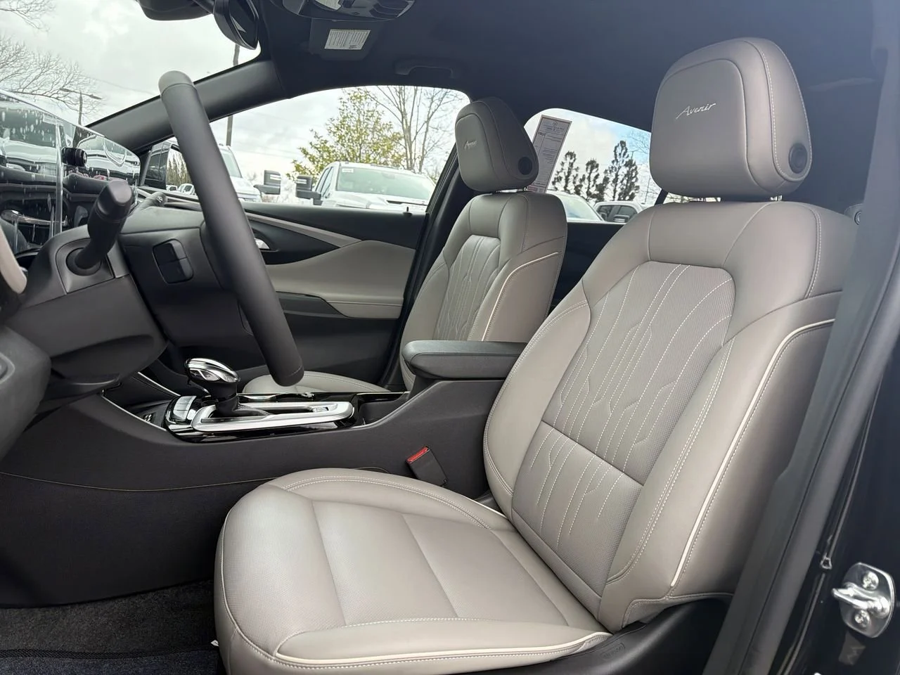 New 2026 Ebony Twilight Metallic Buick Avenir image 16